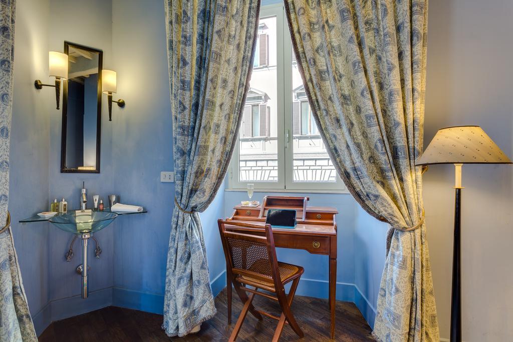 Casa Heberart Guest House Capo Le Case Рим Екстер'єр фото
