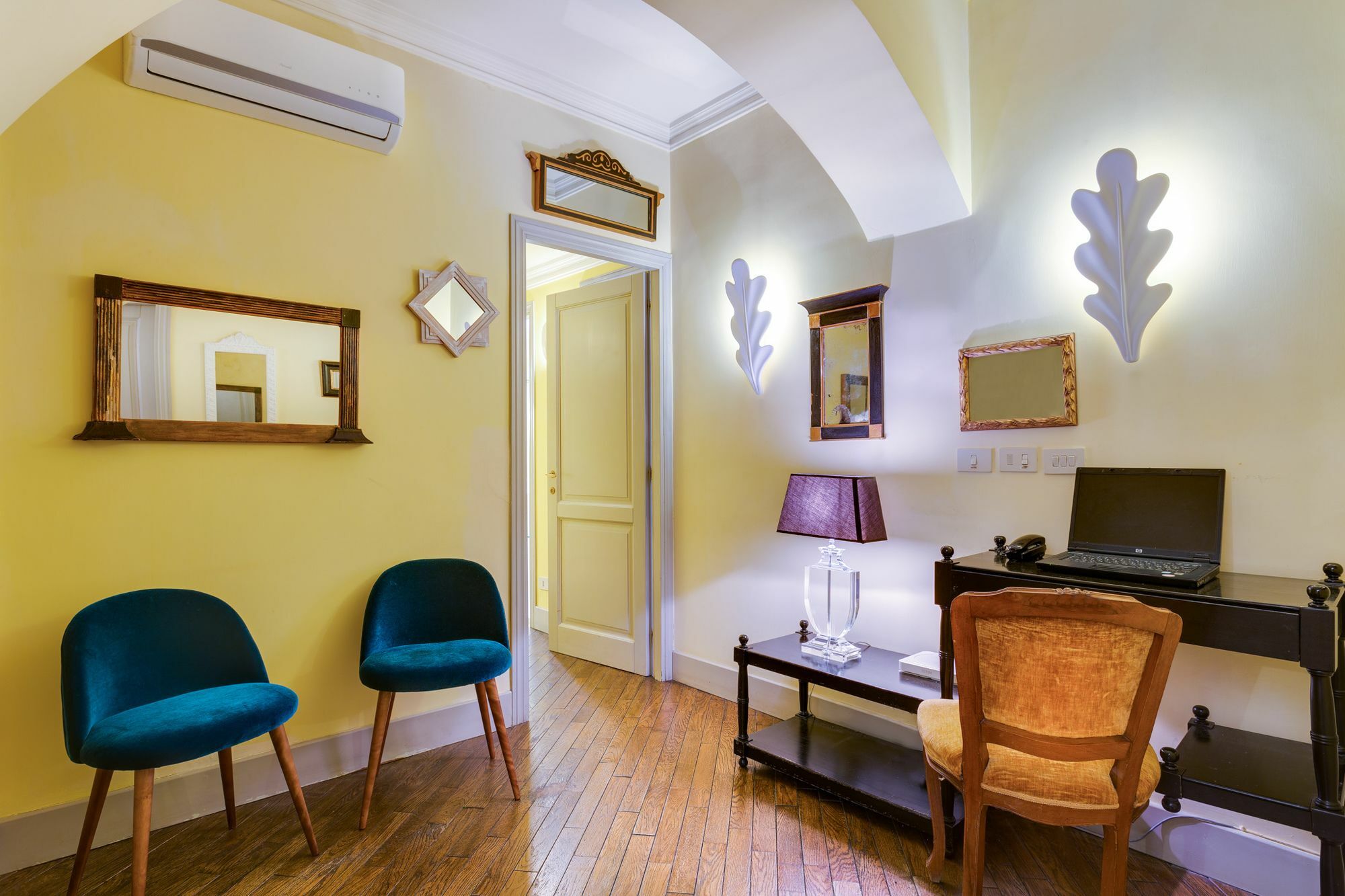 Casa Heberart Guest House Capo Le Case Рим Екстер'єр фото